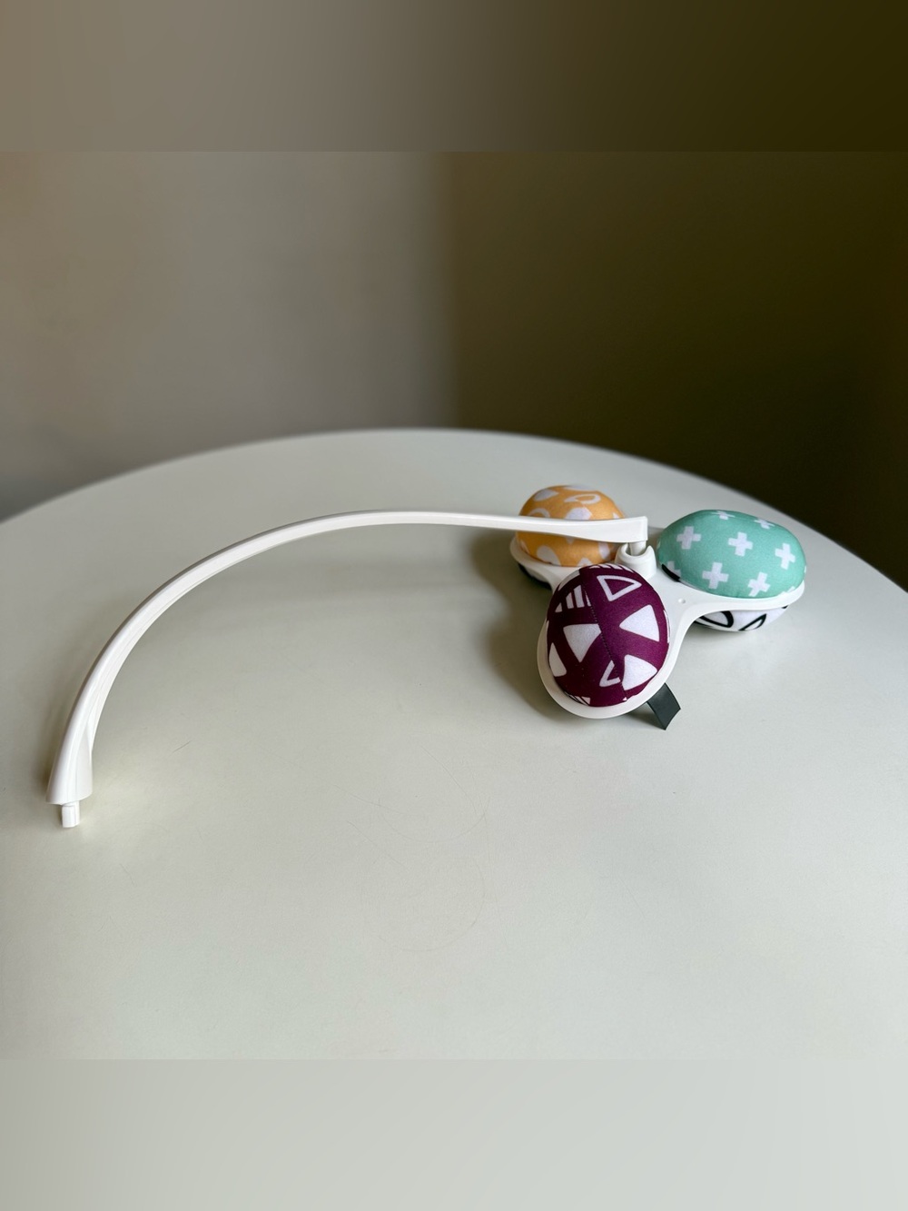 4moms mamaRoo Replacement Mobile Bar with 3 Original Reversible Toy Balls
